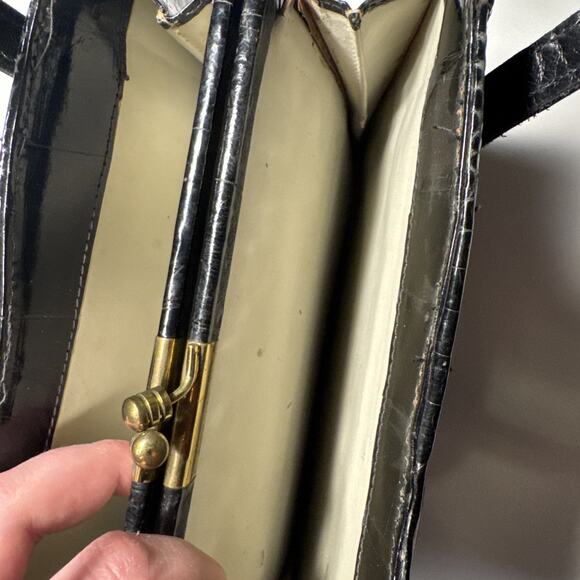 Vintage Alligator Leather Small Hand Bag - Picture 16 of 16